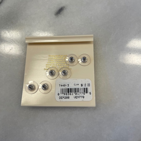 Essential Designs for Sensitive Ears - Picture 3 of 5